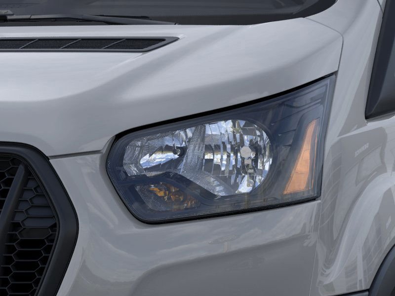 2025 Ford Transit Passenger Van XL - Photo 18