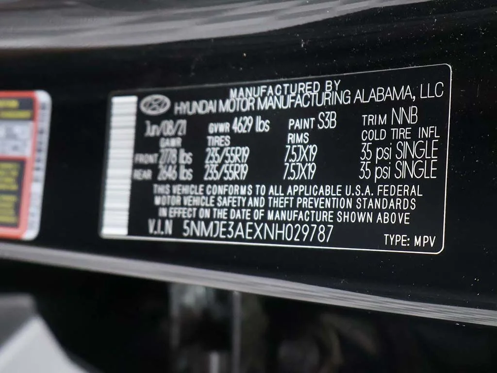 Used 2022 Black Hyundai Limited image 56