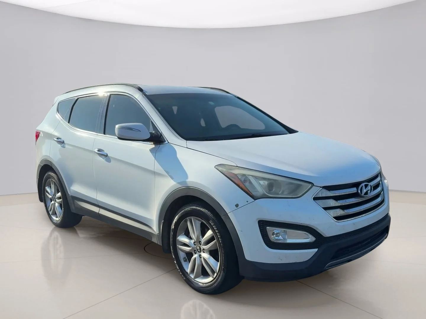 Used 2014 White Hyundai SPORT image 3