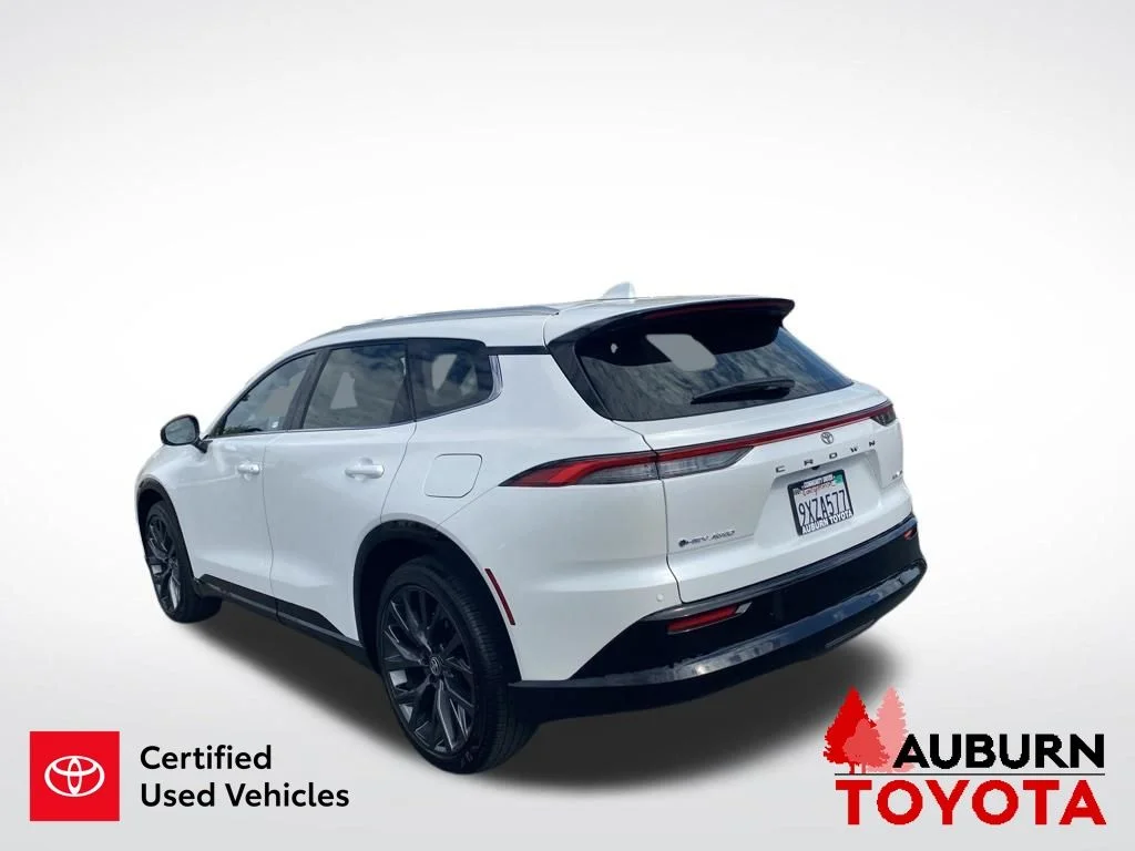 Certified Used 2026 Oxygen White Toyota Limited image 28