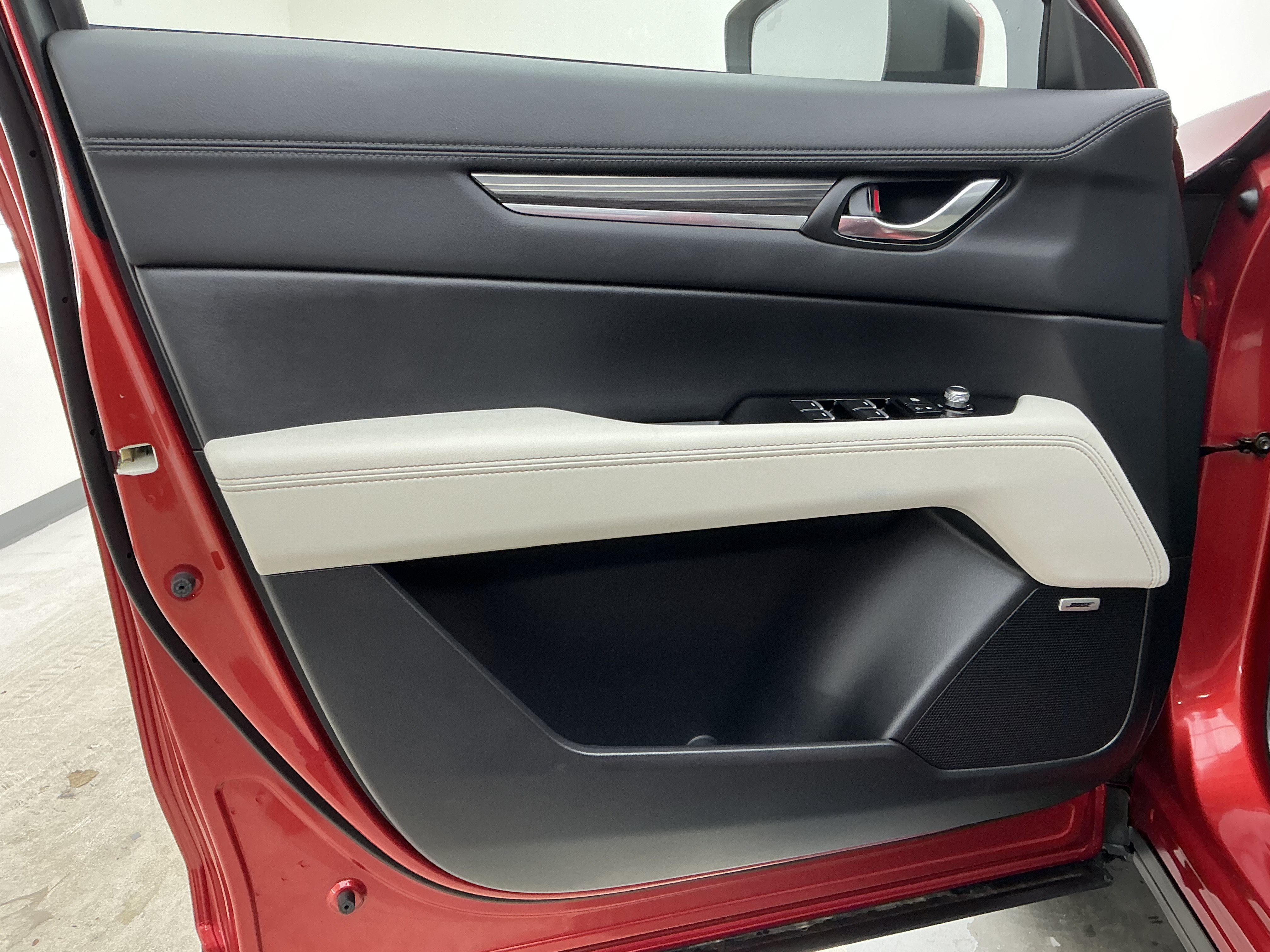 Certified Used 2019 Soul Red Crystal Metallic Mazda Grand Touring image 15