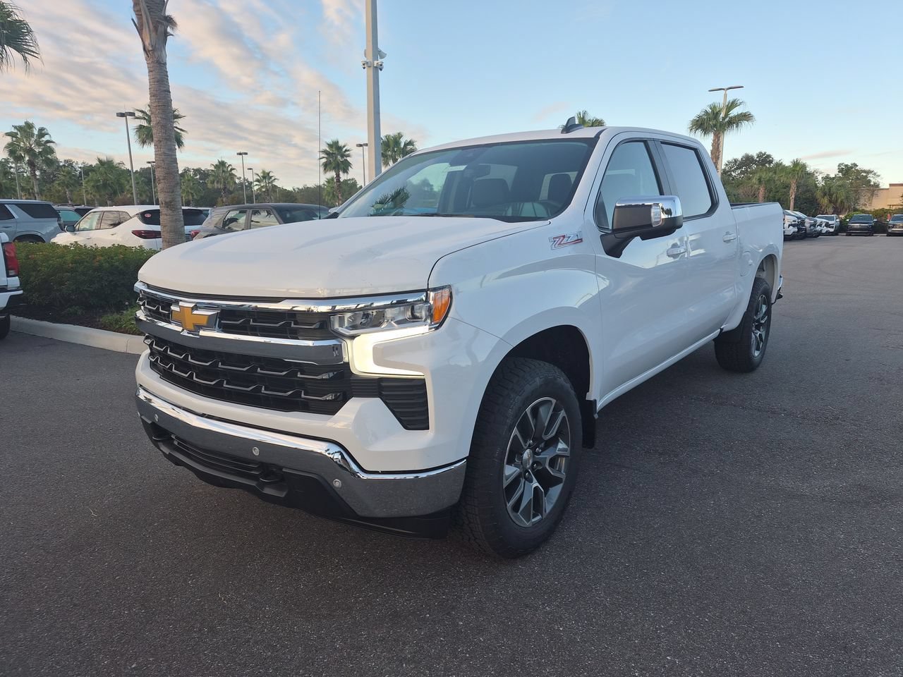 2026 Chevrolet Silverado 1500 LT - Photo 4