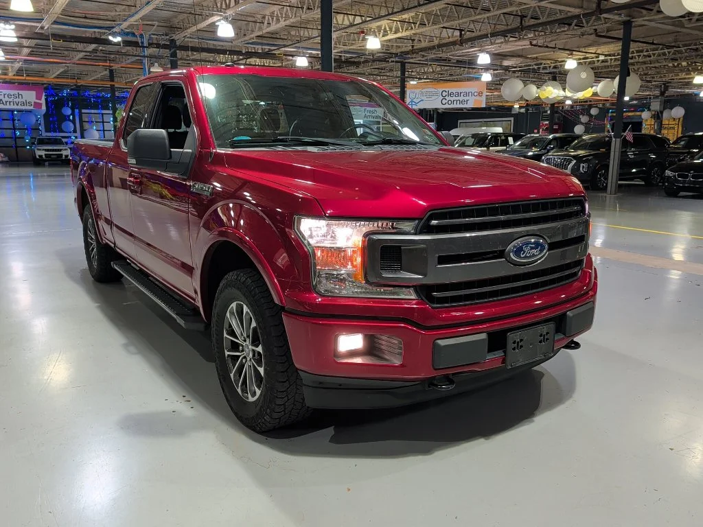 Used 2018 Ruby Red Metallic Ford XLT image 6