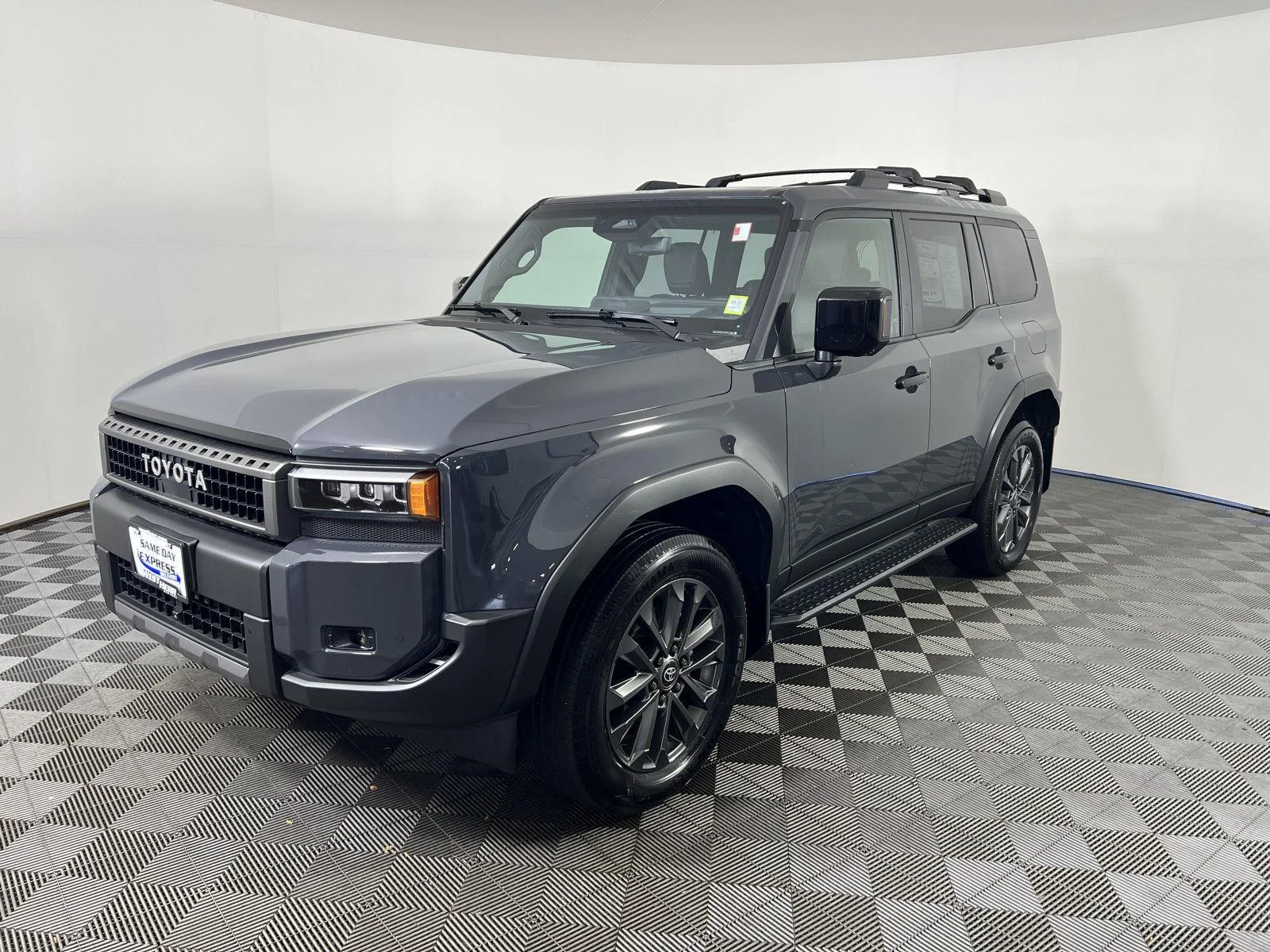 Used 2025 Underground Toyota Base image 30