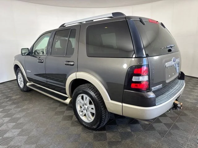Used 2006 Gray Ford Eddie Bauer image 6