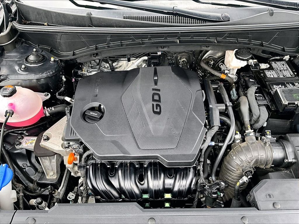 Used 2025 Black Hyundai SEL Convenience image 31