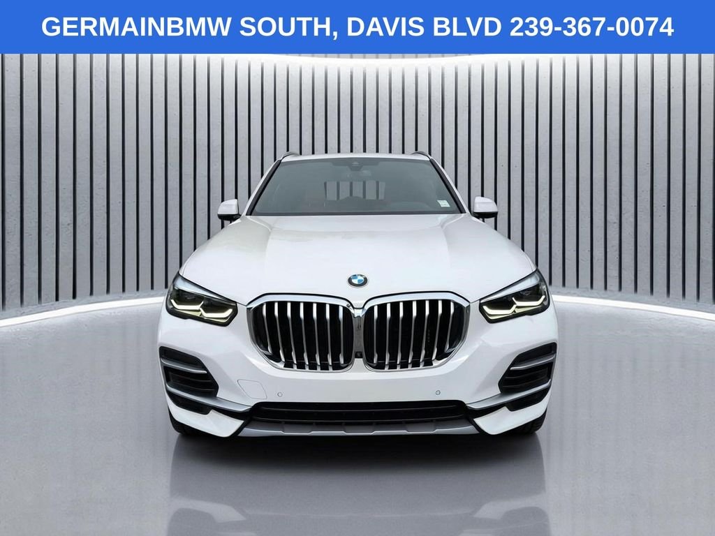Certified Used 2023 Alpine White BMW sDrive40i image 10
