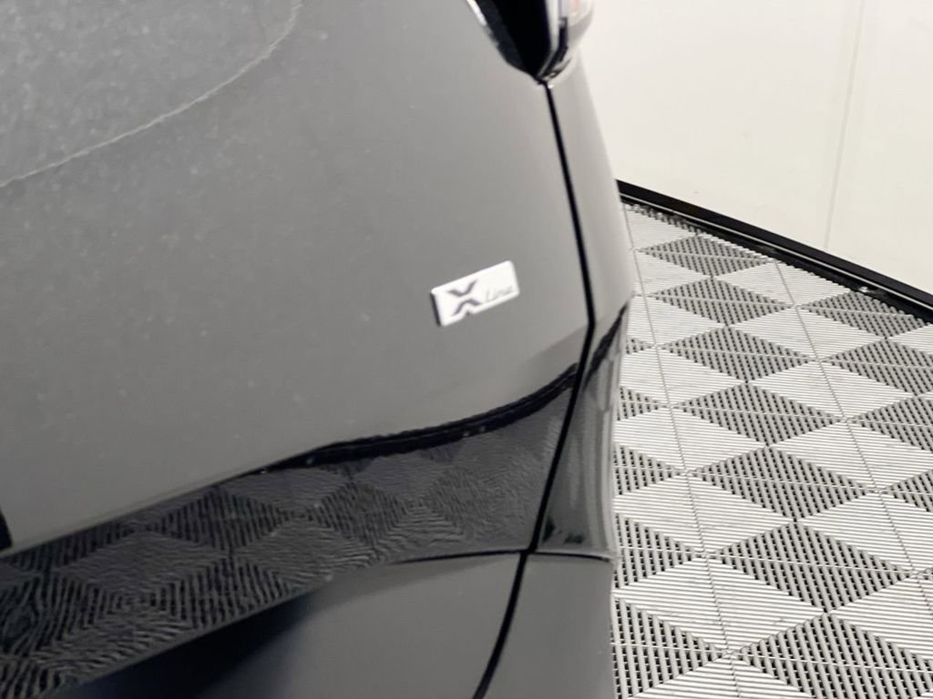 New 2026 Fusion Black Kia X-Line image 6