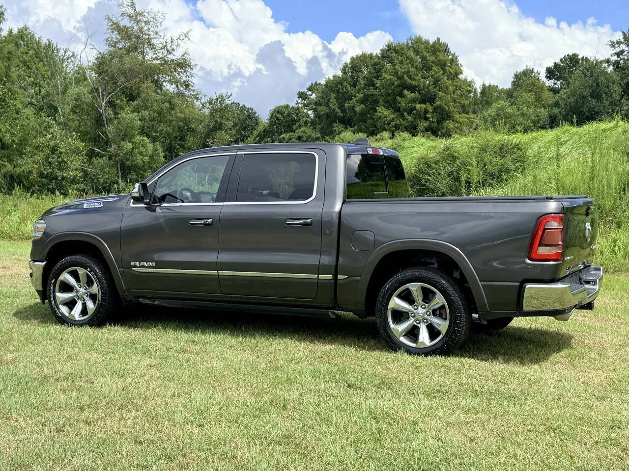 Used 2019 Silver RAM Limited 4x4 4dr Crew Cab 5.6 ft. SB Pickup image 3