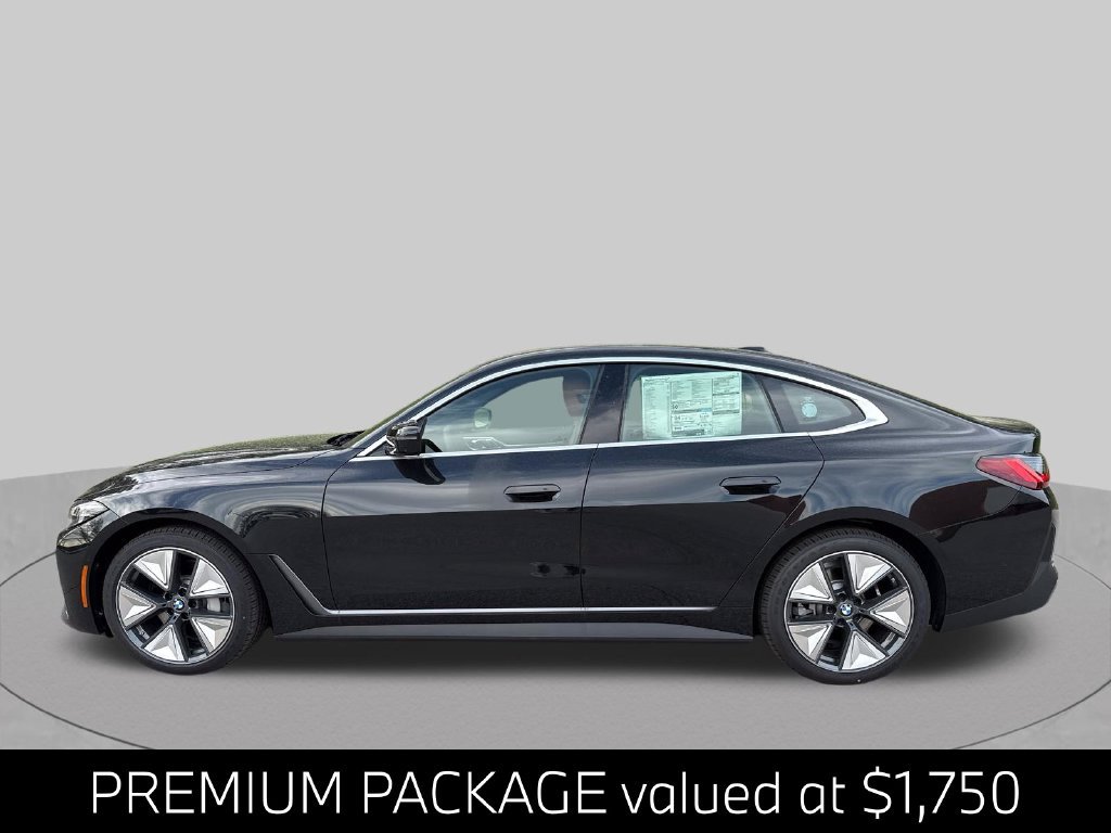 New 2026 Black BMW xDrive40 image 2