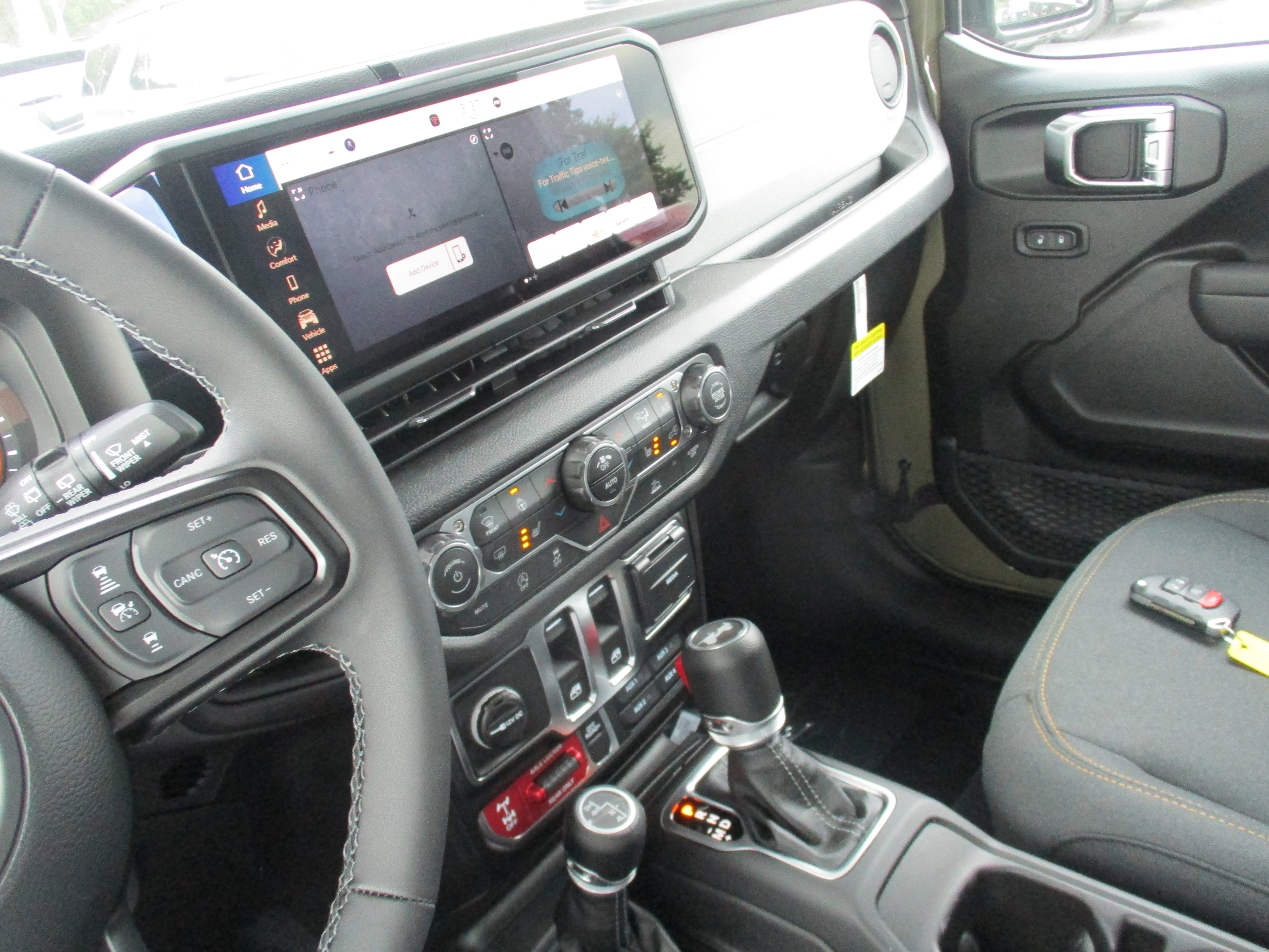 2025 Jeep Wrangler 2-Door Willys - Photo 14
