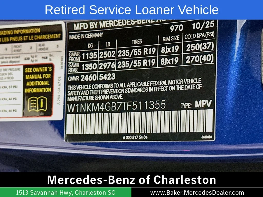 Used 2026 Starling Blue Metallic Mercedes-Benz GLC 300 image 35