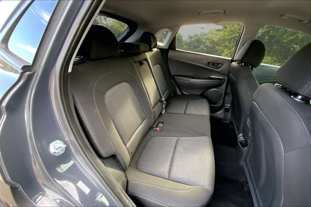 Used 2023 Gray Hyundai SEL image 24