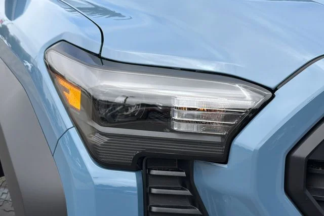 2026 Toyota Tacoma TRD Off Road - Photo 29