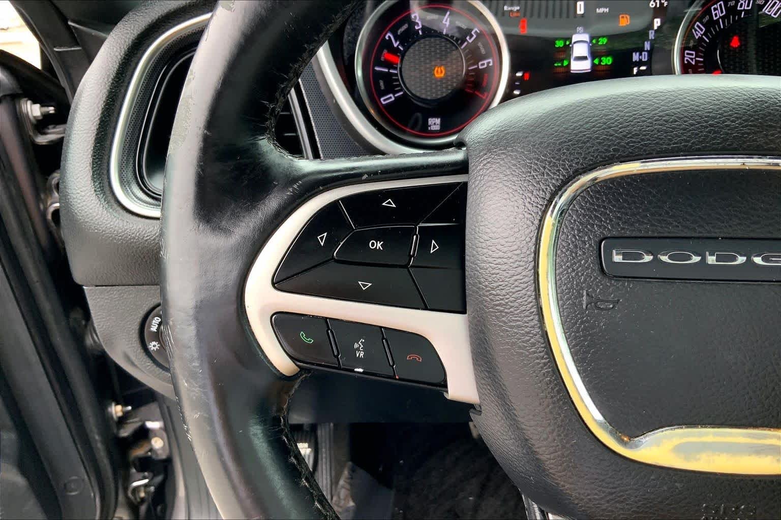Used 2018 Granite Pearlcoat Dodge SXT Plus image 21