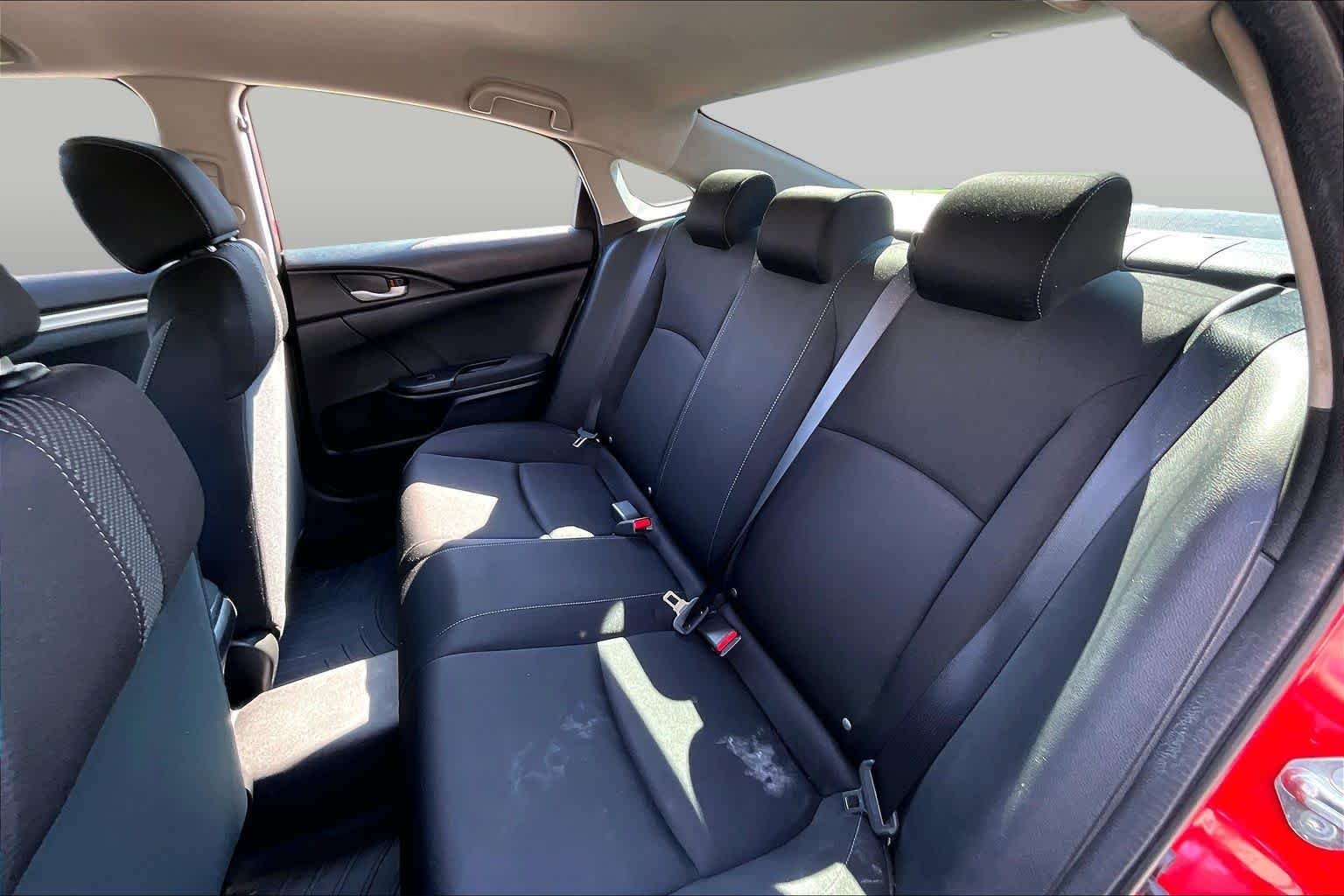 Used 2017 RED Honda LX image 19