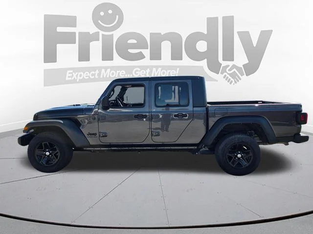 Used 2023 Gray Jeep Sport S image 10