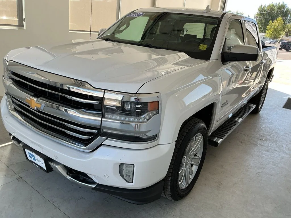 Used 2017 Pearl Chevrolet High Country image 3