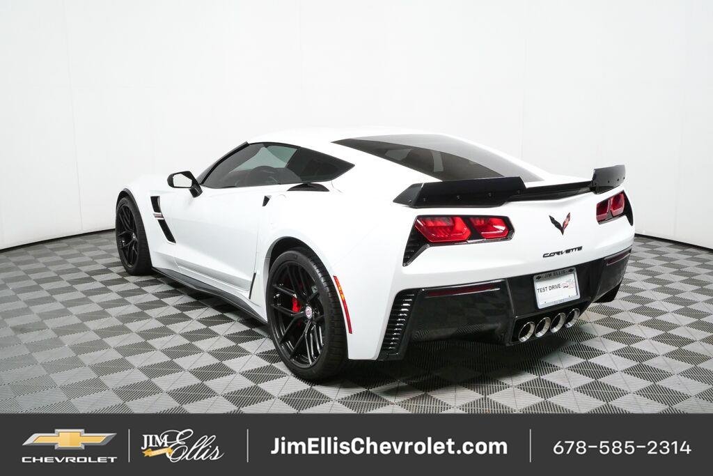 Used 2018 ARCTIC WHITE Chevrolet Grand Sport 2LT image 31
