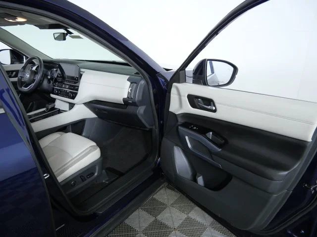 Certified Used 2023 Blue Nissan SL image 11