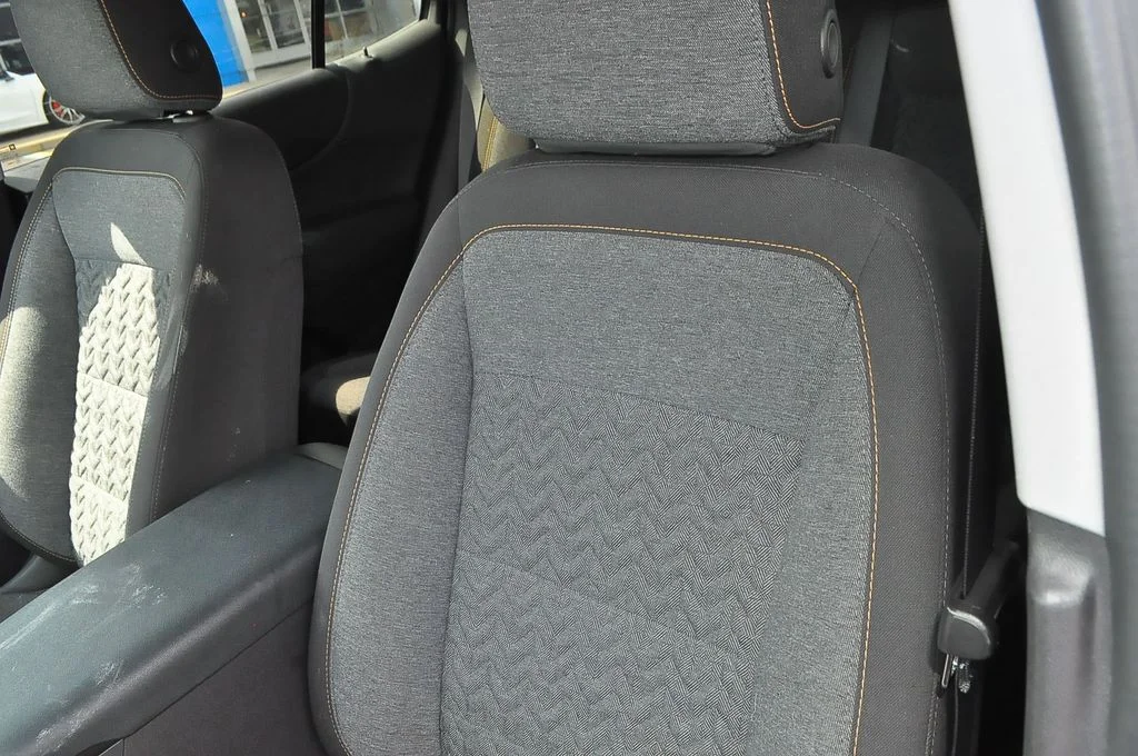Used 2024 White Chevrolet LT image 10