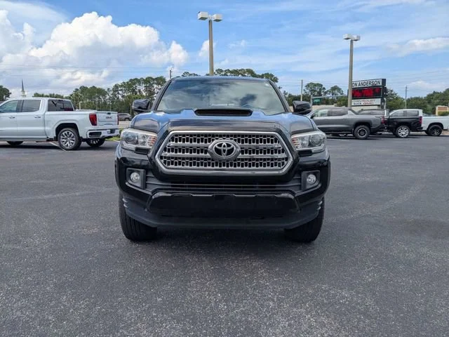 Used 2017 Black Toyota SR5 image 8