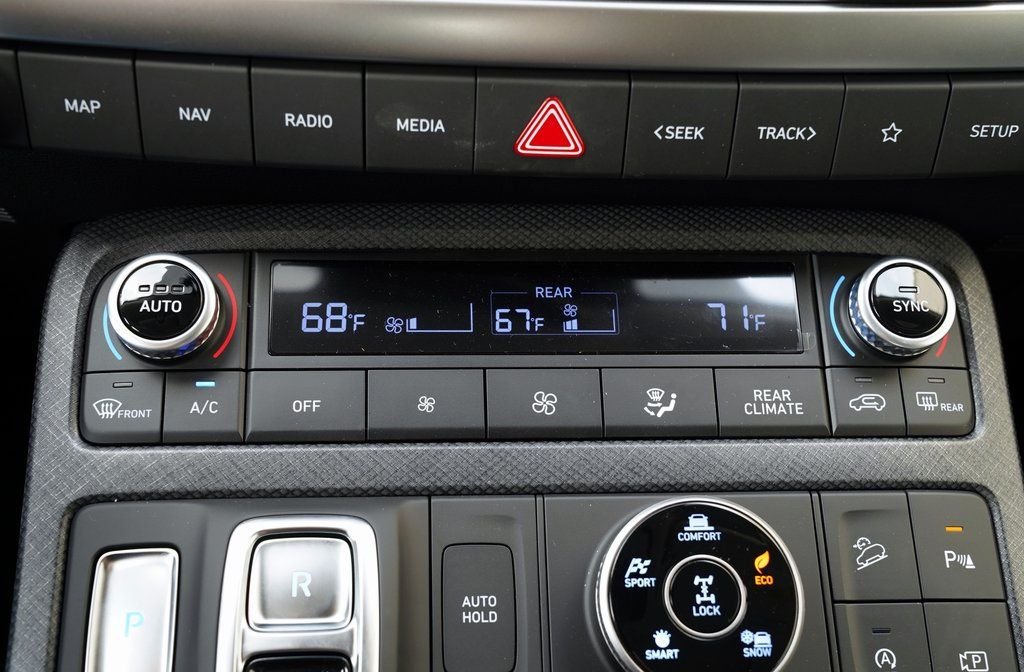 Certified Used 2025 Typhoon Silver Hyundai Limited image 28