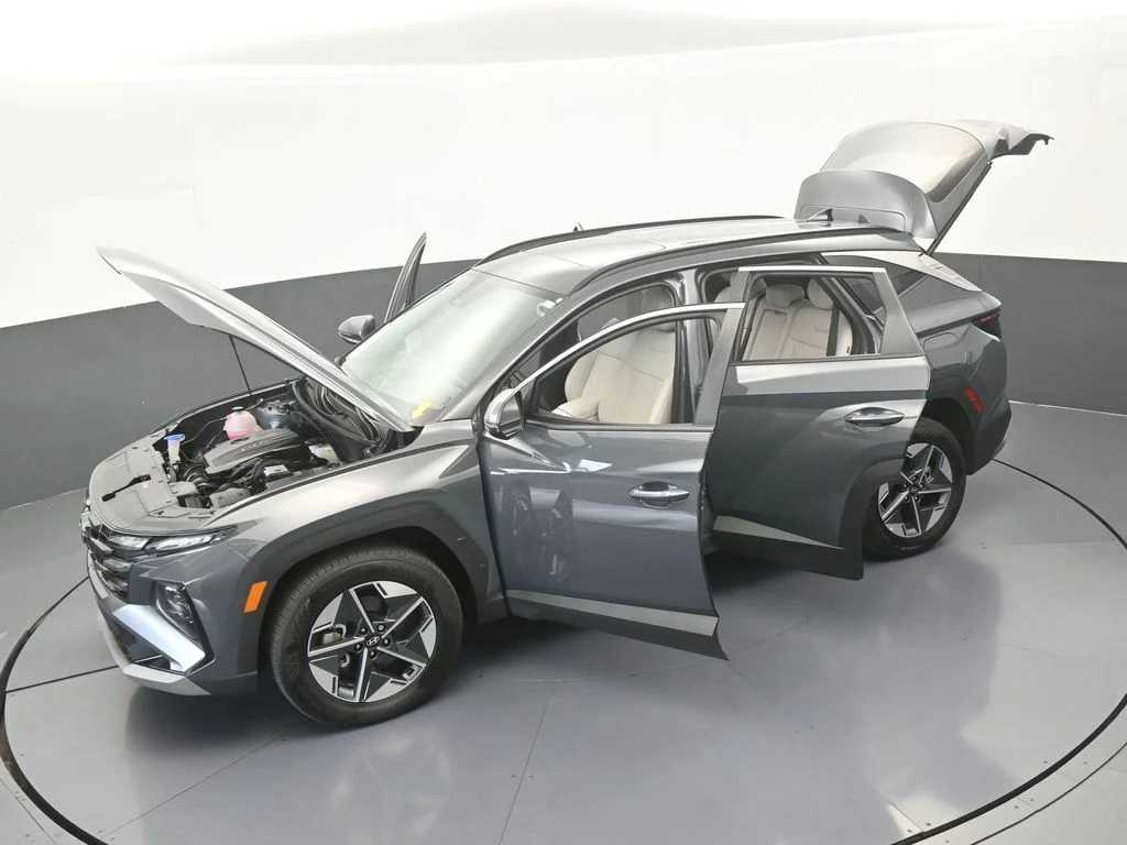 Used 2025 Ecotronic Gray Hyundai SEL Convenience image 67