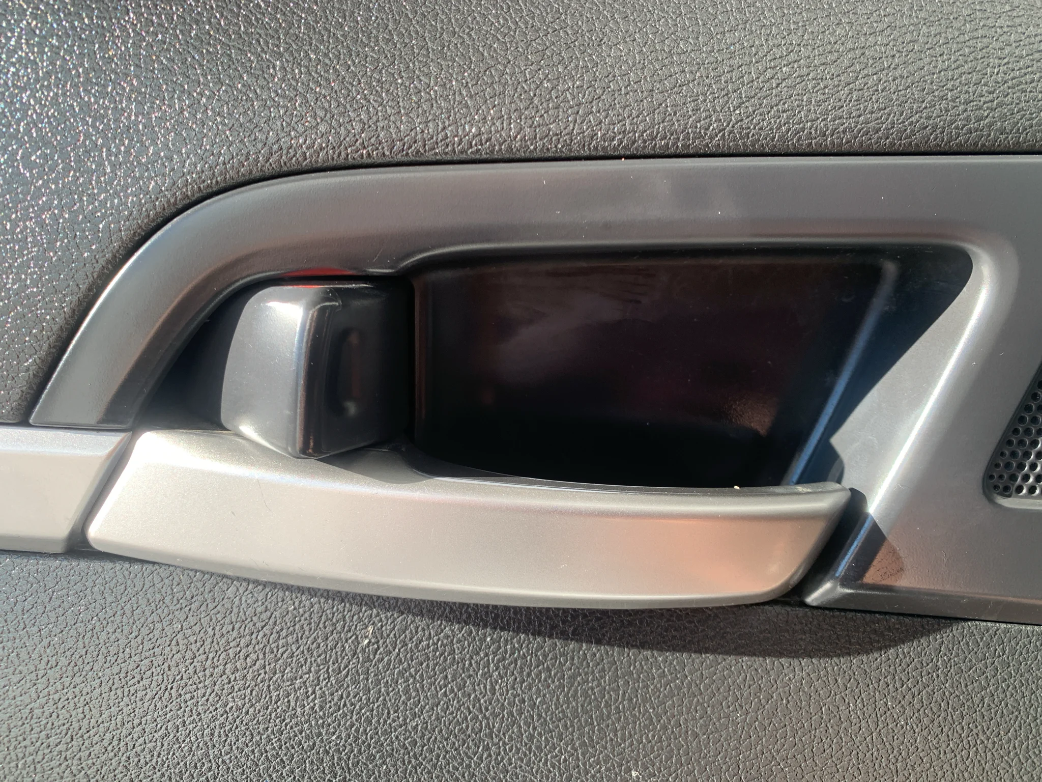 Used 2020  Hyundai SEL image 23