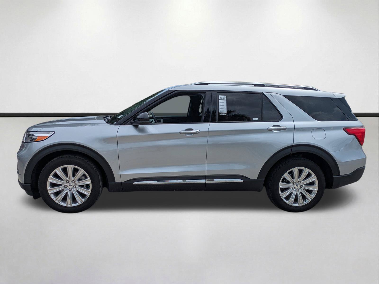 Used 2022 Silver Metallic Ford Limited image 8