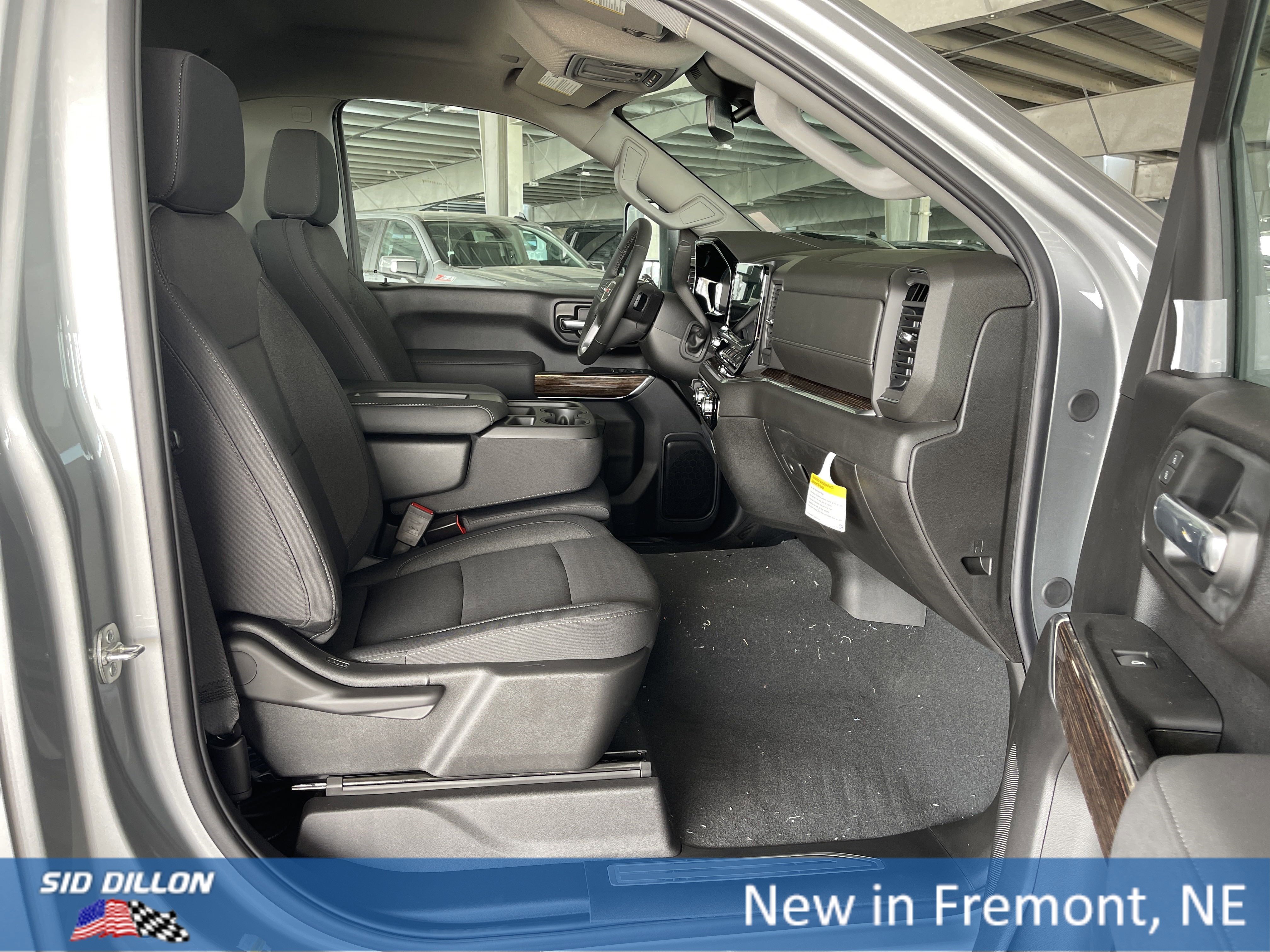 2025 GMC Sierra 2500HD SLE - Photo 8