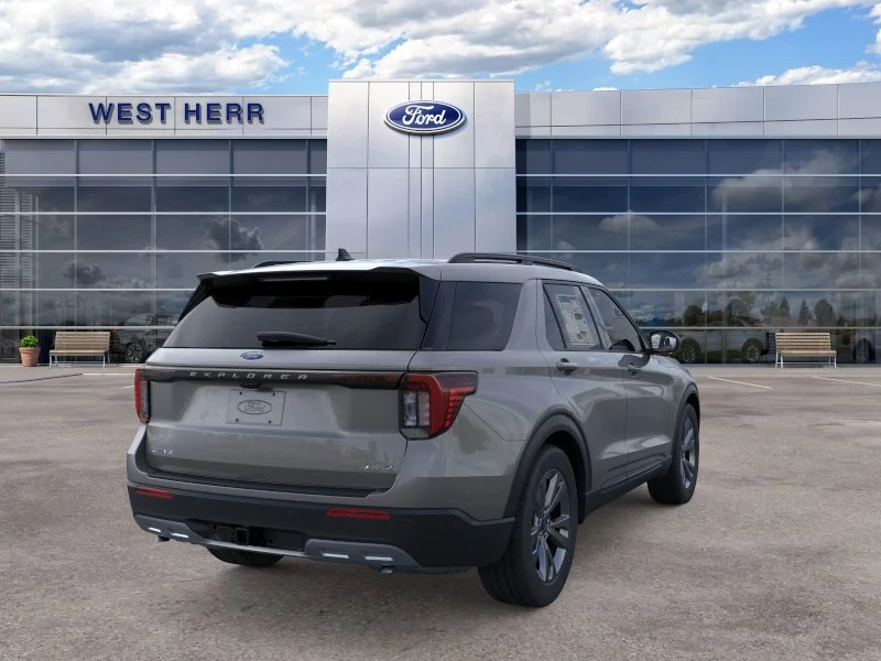 New 2026 Carbonized Gray Metallic Ford Active image 8