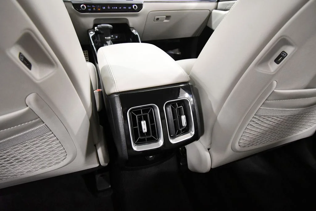 Certified Used 2025 Gray Kia X-Line SX image 17