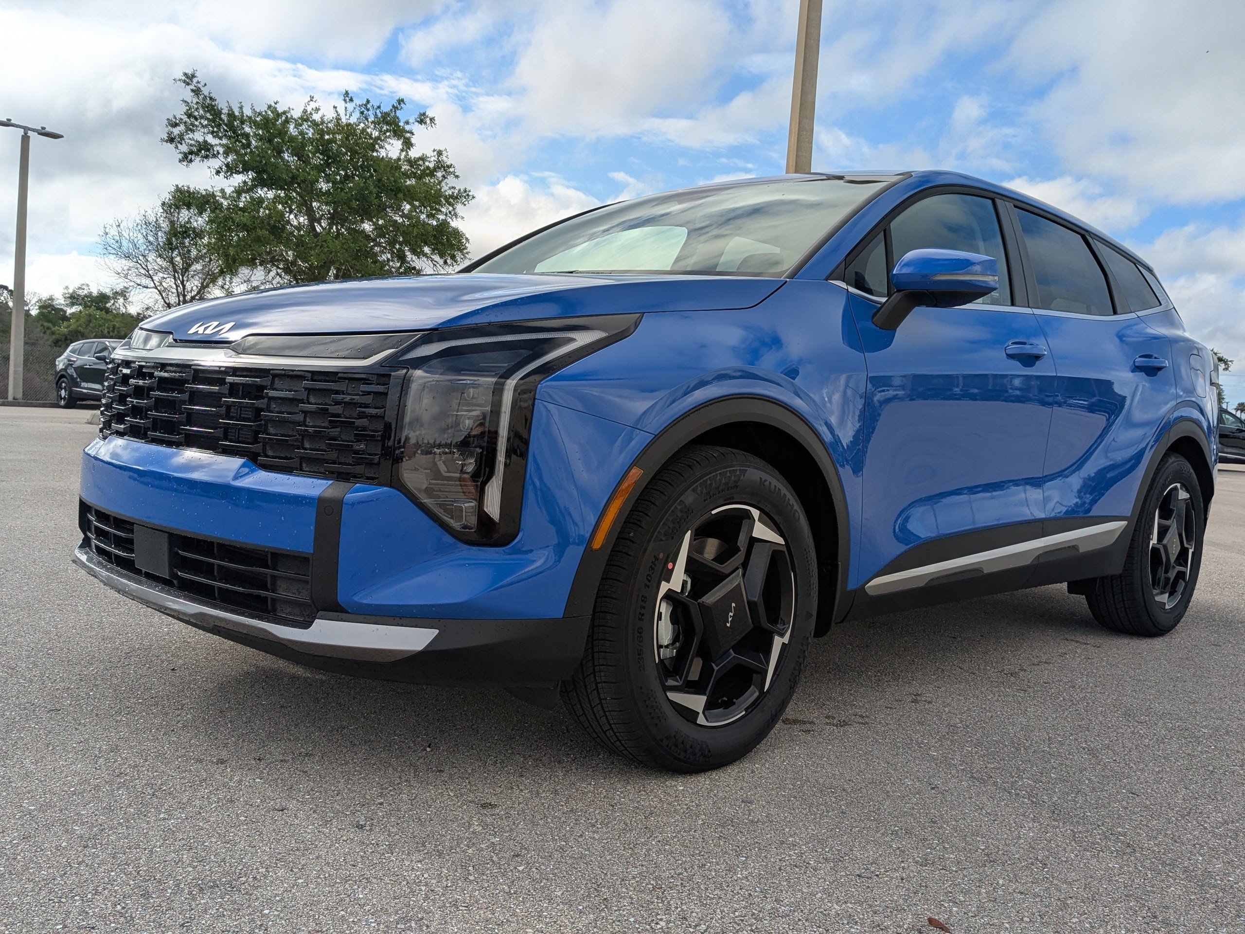 New 2026 Nebular Blue Kia EX image 9