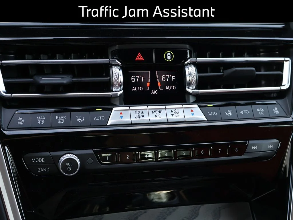 2026 BMW 8 Series 840i - Photo 22