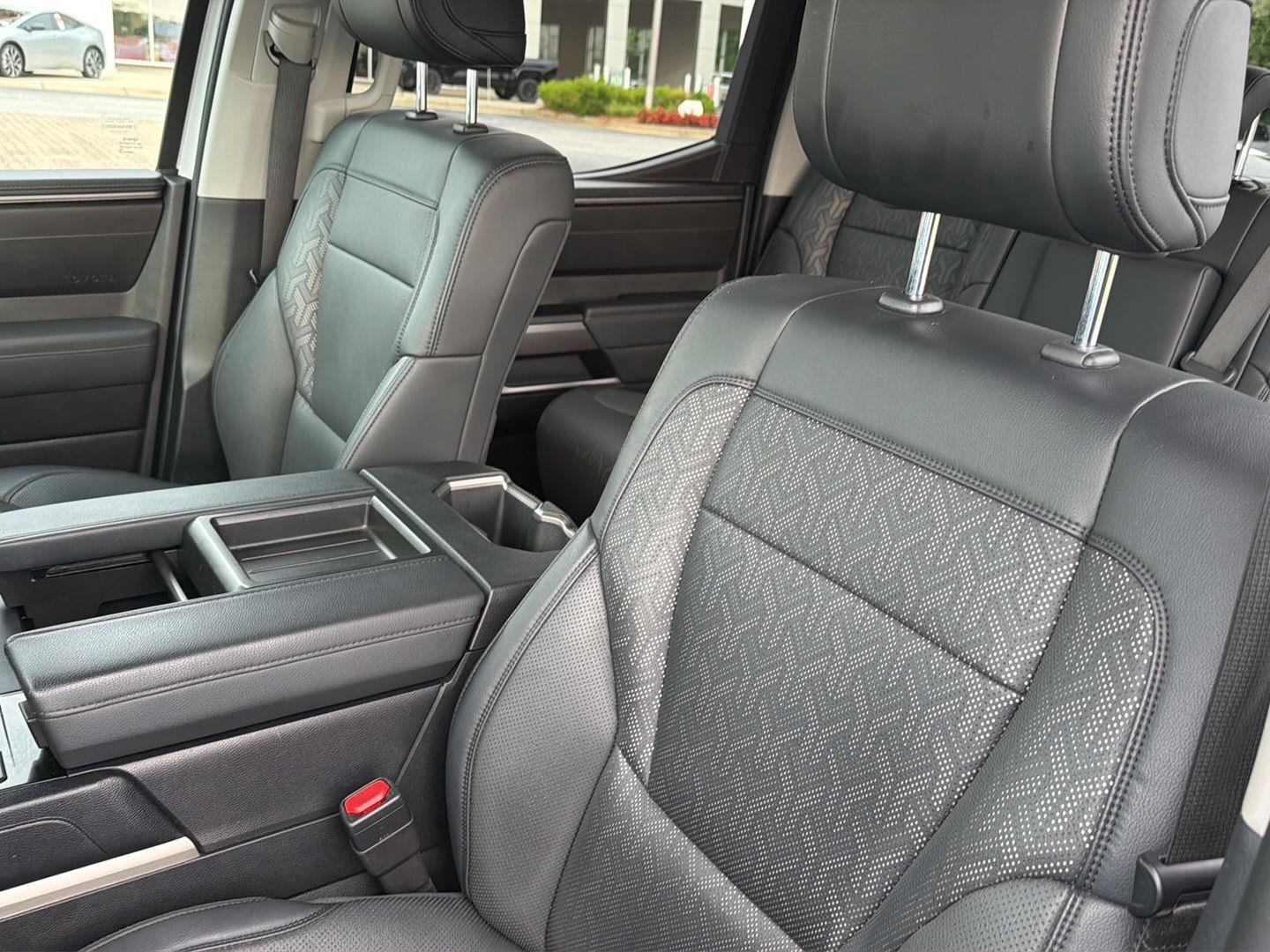 Used 2023 Ice Cap Toyota SR5 image 29