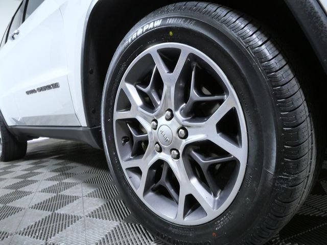 Certified 2021 Jeep Grand Cherokee Limited with VIN 1C4RJFBG8MC781937 for sale in Apple Valley, Minnesota