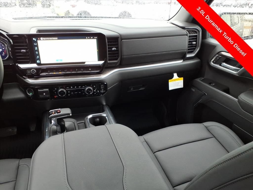 2026 Chevrolet Silverado 1500 LTZ - Photo 18