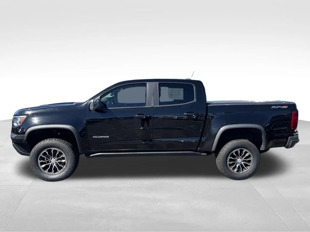 Used 2018 Black Chevrolet ZR2 image 3