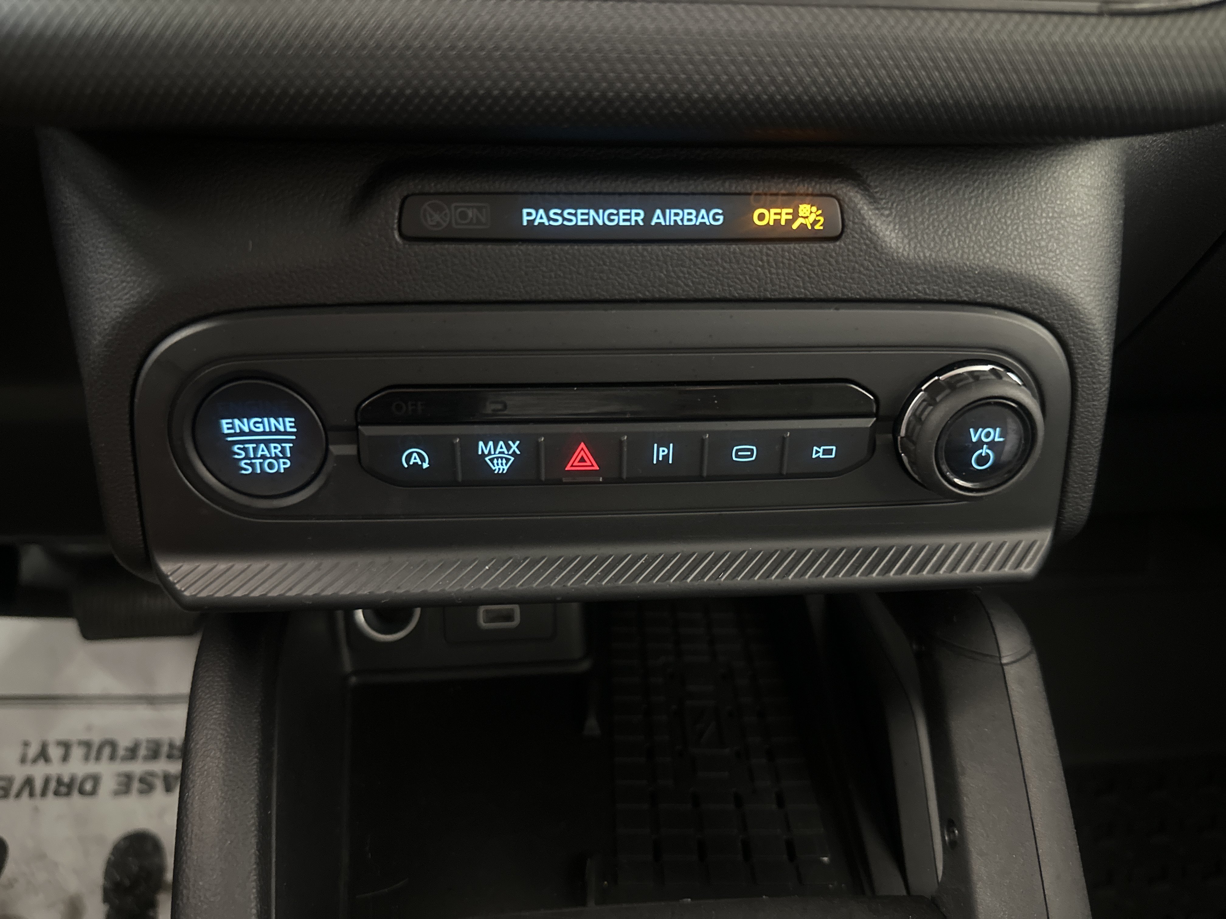 Certified Used 2025 White Ford Badlands image 19