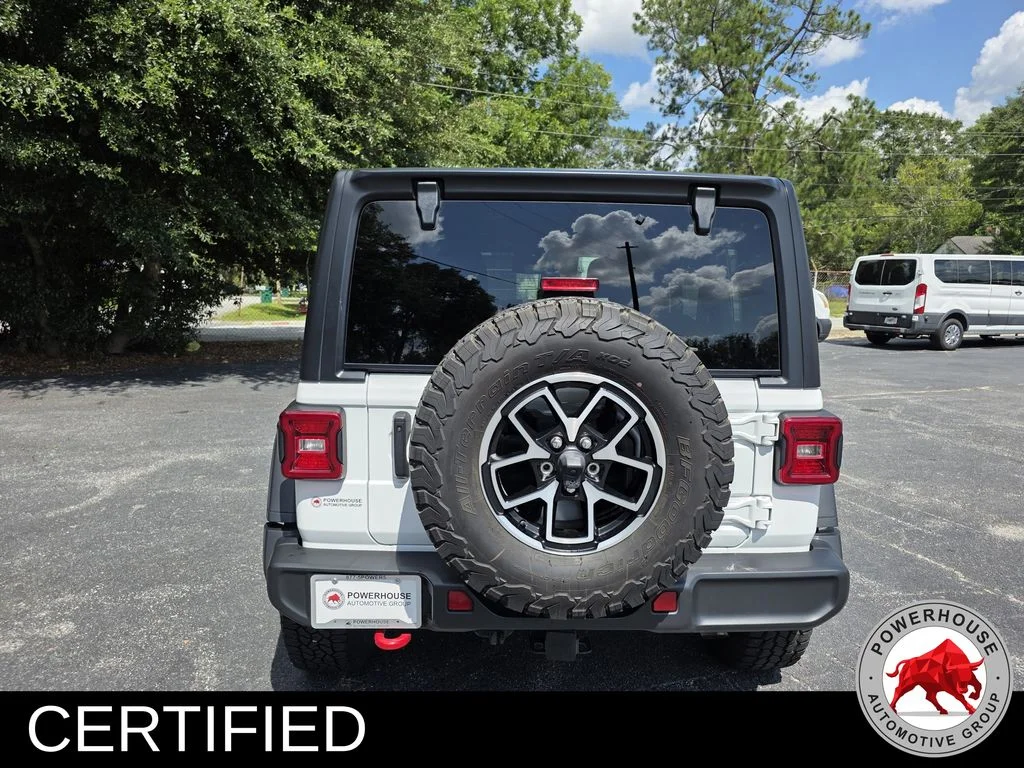 Used 2024 White Jeep Rubicon image 4