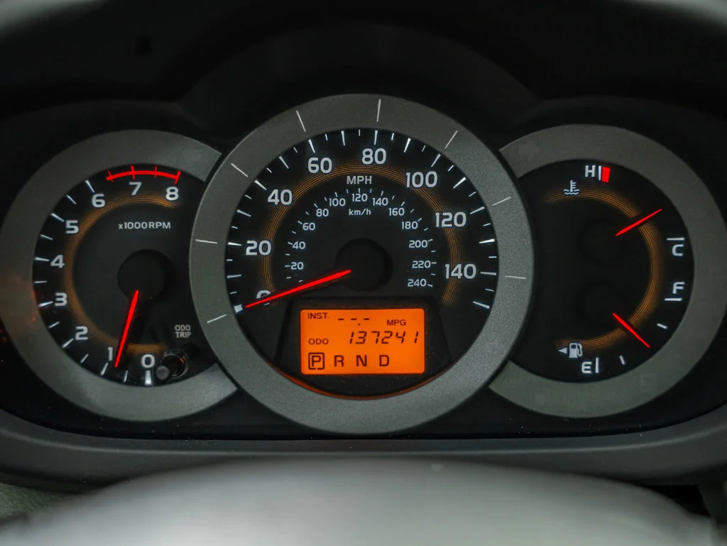 Used 2011 Pacific Blue Metallic Toyota Limited image 30