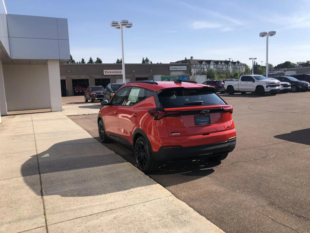New 2027 Orange Chevrolet Fwd 4dr Rs image 5