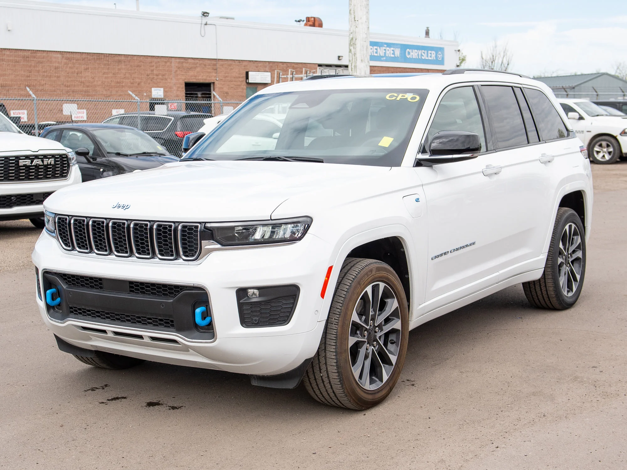 Certified Used 2023 White Jeep Overland * McIntosh | Hybrid | Heated Seats | Nappa Leather | Adaptive Cruise | Apple CarPlay image 8