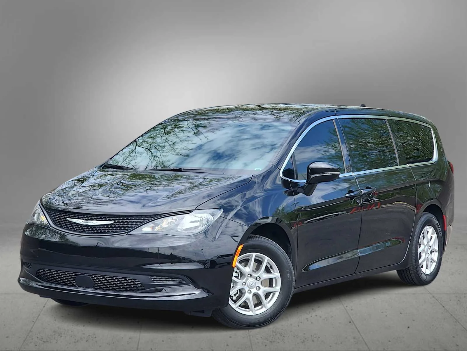 2026 Chrysler Voyager