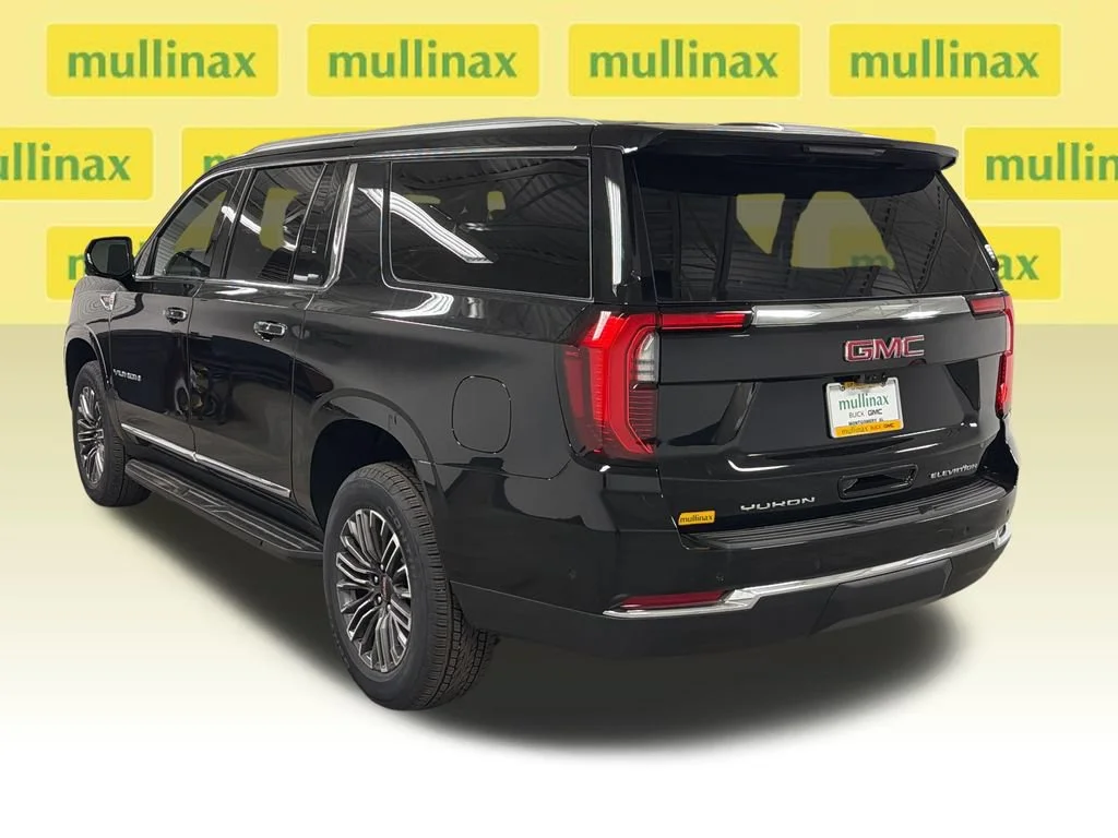 2026 GMC Yukon XL Elevation - Photo 13