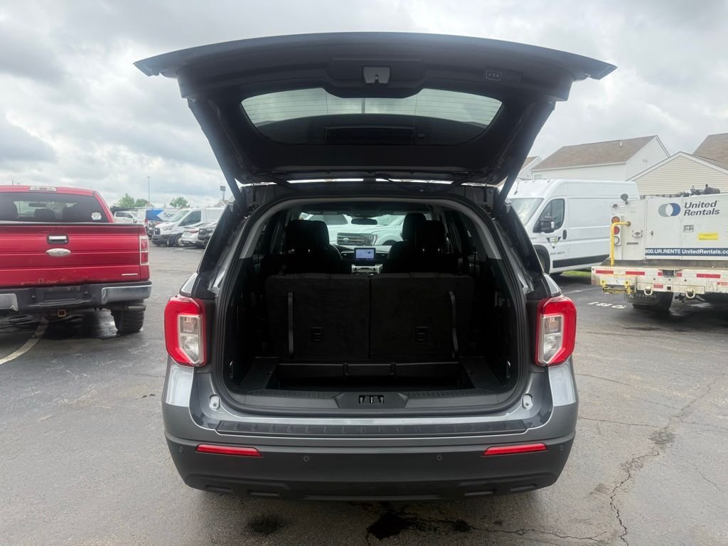 Used 2024 Gray Ford XLT image 45