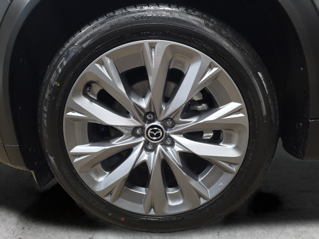 New 2026 Machine Gray Metallic Mazda Preferred image 35