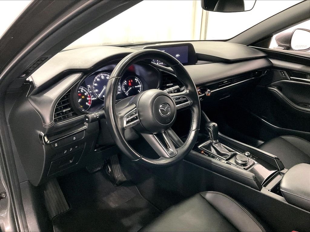Used 2022 Machine Gray Metallic Mazda Preferred image 8