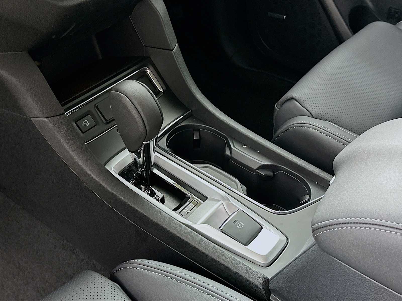 New 2026 AUTUMN GREEN METALLIC Subaru Limited 7-Passenger image 16